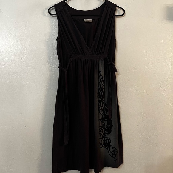 Disney Dresses & Skirts - Pre-Loved (EUC) Disneyland Pirates of the Caribbean Skull Dress